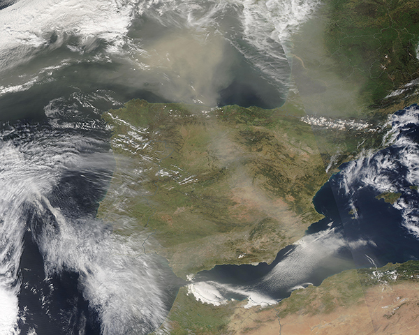 Dust over Spain