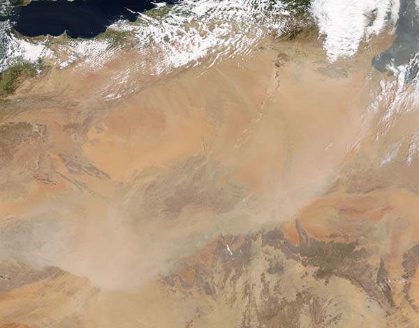 Dust in Northern Africa (Algeria, Tunisia, Libya)