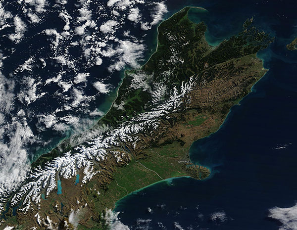 Snow in the Southern Alps