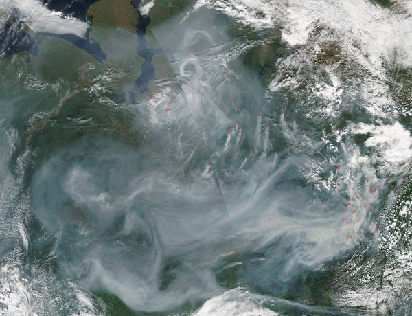 Fires and smoke in central Russia