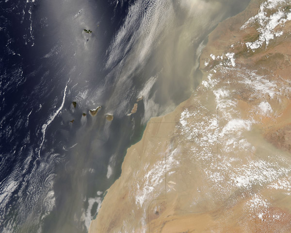 Dust storms off West Africa