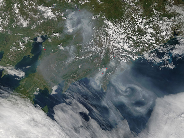 Fires and smoke in eastern Russia