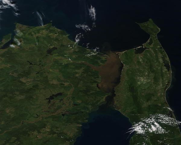 Sediment in the Strait of Tartary