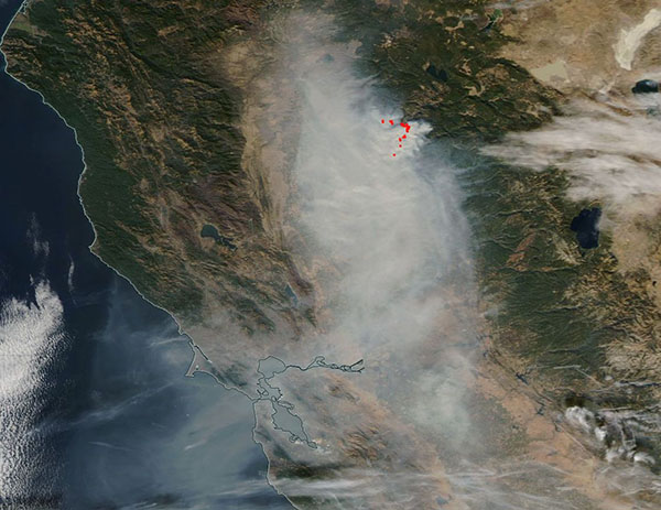 Smoke from Camp Fire blankets California