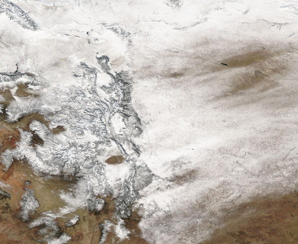 Snow in the eastern Rocky Mountains and Great Plains